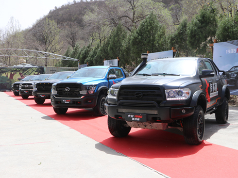 p݃(ni) \(yn)^ d1986SSƤع