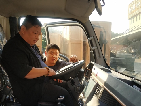 x񽭻1(dng)1̖(ho)E⏾ی\(yn)ݔеך