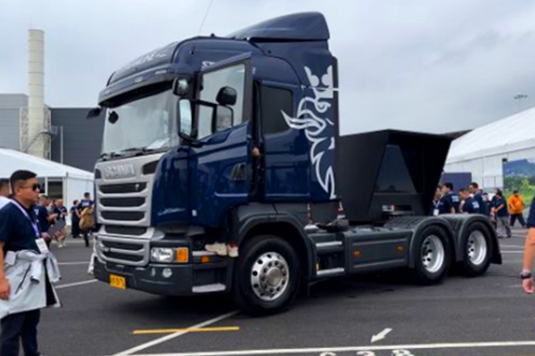 Խ330fL(fng) ȥɣҊӢl(f)1343.jpg