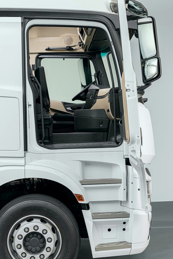 05. Actros F(bio)佛(jng){œ{˿g̤O(sh)Ӌ׌{Tpɵس{.jpg