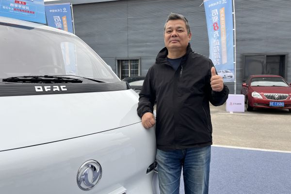 8 ߀ٍʡ |L_V8EV_ؔ·1031.jpg