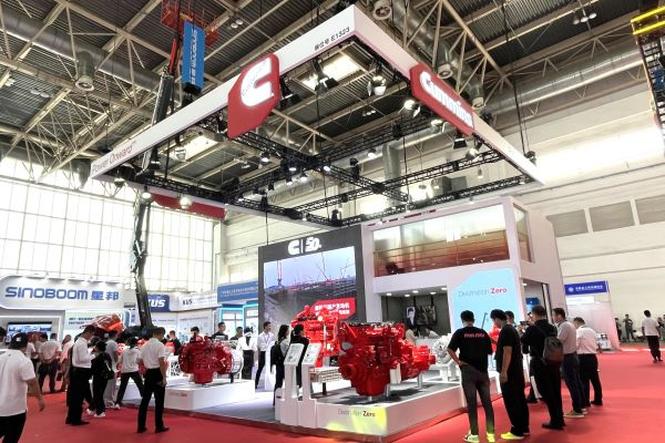 ȫw Ԫg(sh) ǵ·ж768.jpg