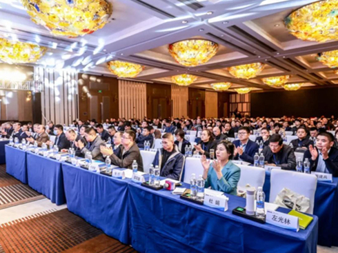 2025܇(ch)Ј(chng)ȴ(hu)11Ϻe